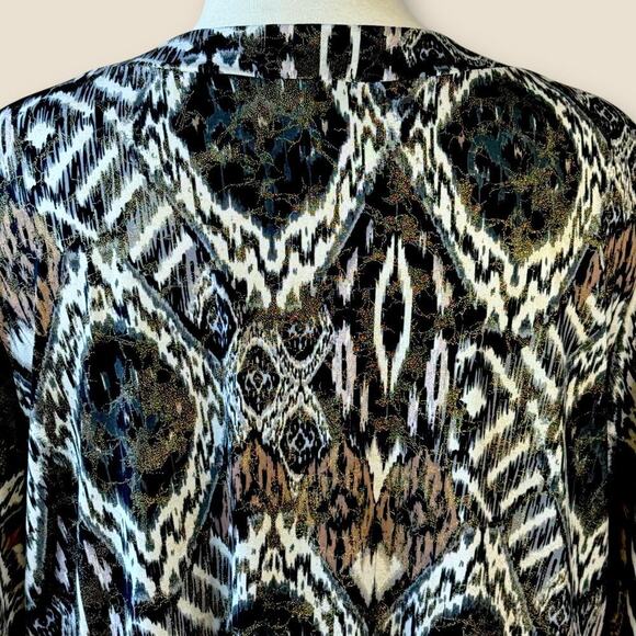DressBarn Vintage 3/4 Sleeves Beaded V Neck Jersey Top Blouse Size 22/24 Ikat - Picture 9 of 13